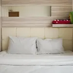 Simply Homey 2Br Signature Park Tebet Apartment By Travelio